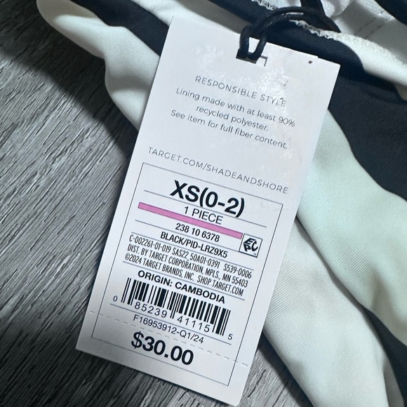 Black and White Striped Swimsuit NWT - Picture 7 of 9
